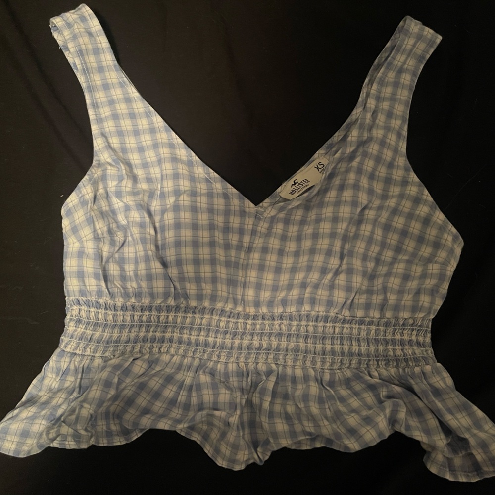 Hollister Cropped Top